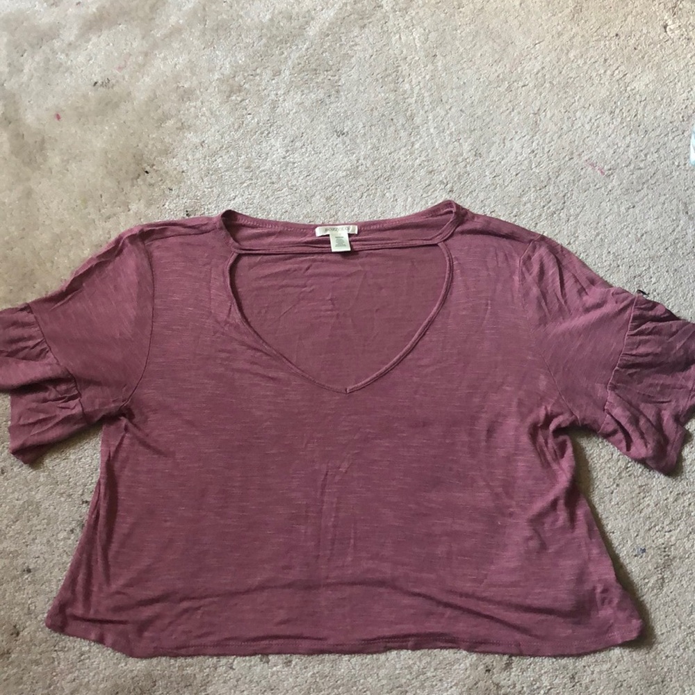 pastel- ish pink short ruffled sleeve shirt